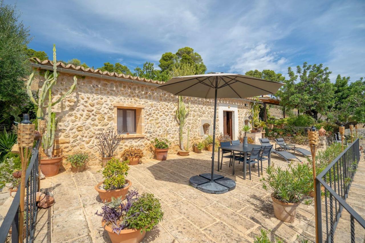 CAN PULIT - finca romántica para 2 con piscina y vistas en Selva Mallorca Selva (Mallorca) Exterior foto